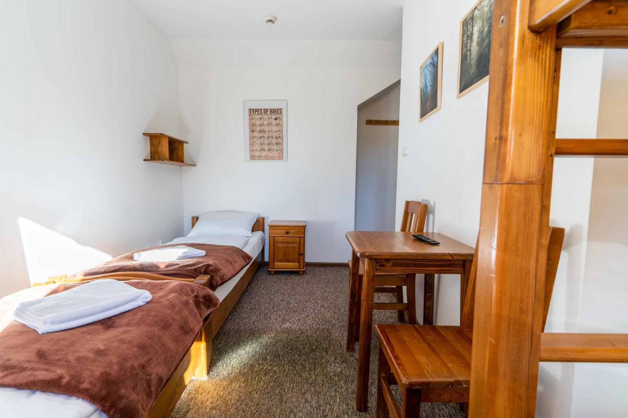 מלון Niedzica Base Camp Pieniny מראה חיצוני תמונה